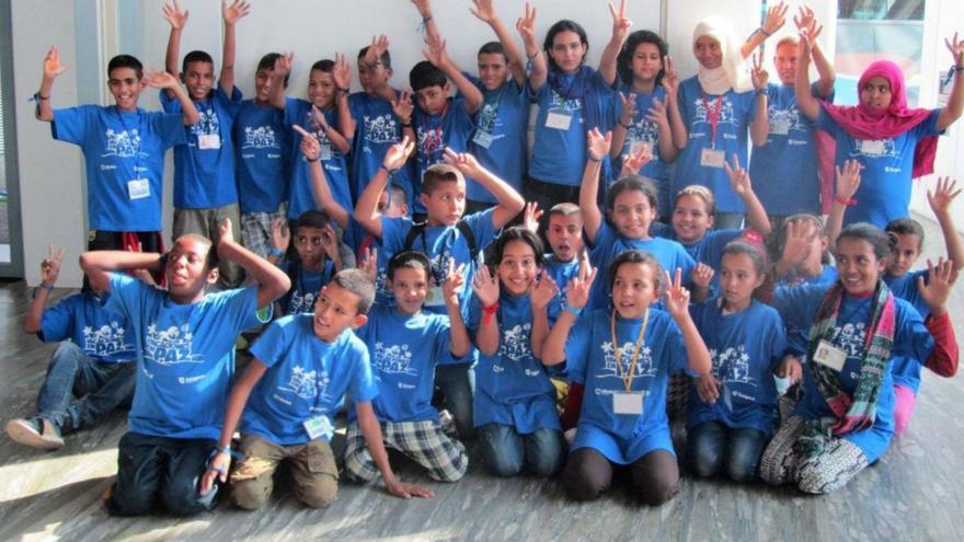 Un grupo de niños procedentes del Sáhara participantes en el programa Vacaciones en paz. | ARAPAZ