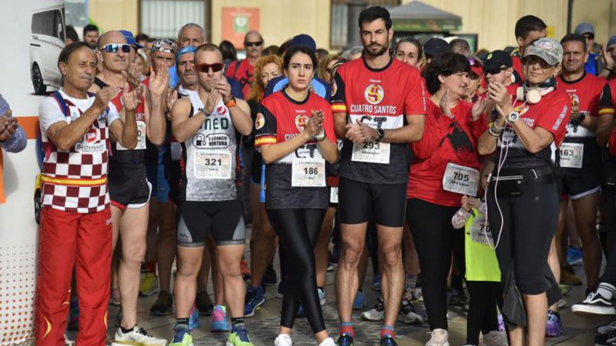 Raúl Guevara y Olga Martínez triunfan en la 4K Santos Cartagena | IVÁN URQUIZAR
