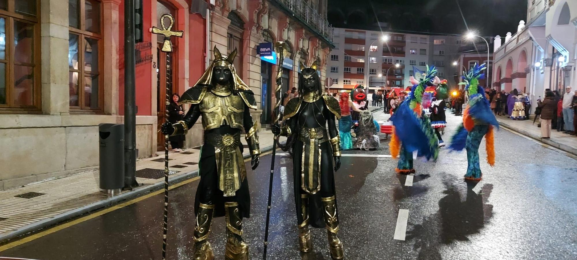 En imágenes: Así fue el multitudinario desfile de Carnaval en Luarca