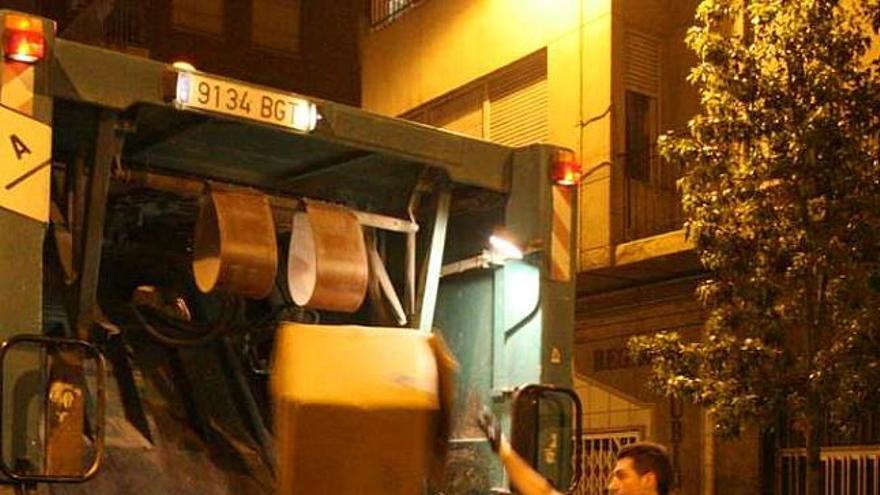 El Ayuntamiento va a licitar la recogida de basura.