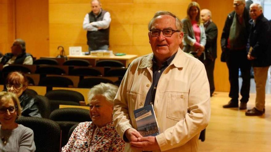 Un momento de la presentación de la obra de Luis Inclán en el Centro de Servicios Universitarios. | M. Villamuza