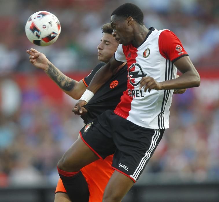 Las mejores imágenes del Feyenoord - Valencia CF