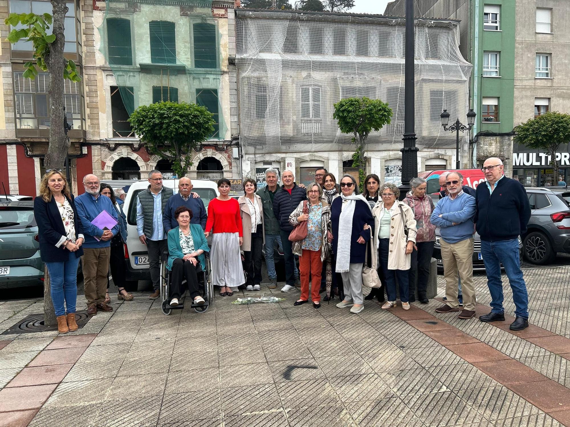 Adoquines contra el olvido en Ribadesella