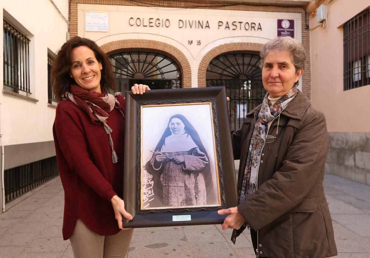 El colegio Divina Pastora cumple cien años