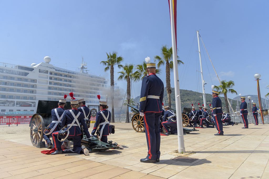 Emotivo homenaje a los héroes del 2 de mayo de 1808 en Cartagena