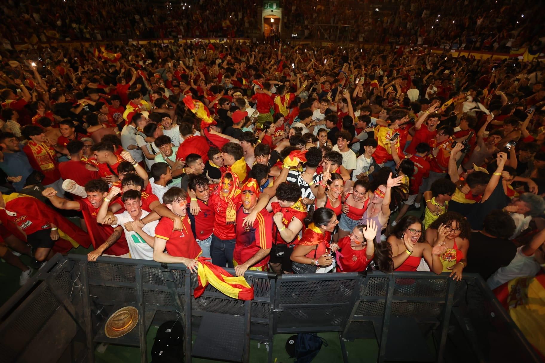 España gana la Eurocopa: Los alicantinos celebran la final de la Eurocopa