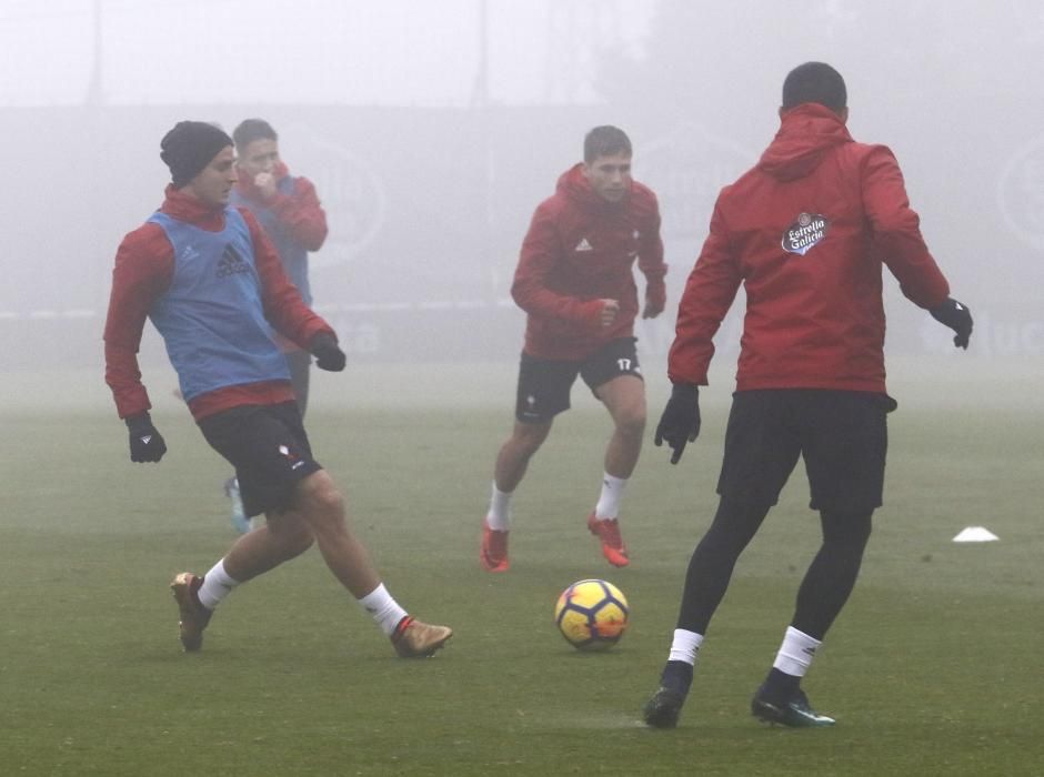 Último entrenamiento del equipo dirigido por Juan Carlos Unzué antes de su visita a Mestalla.