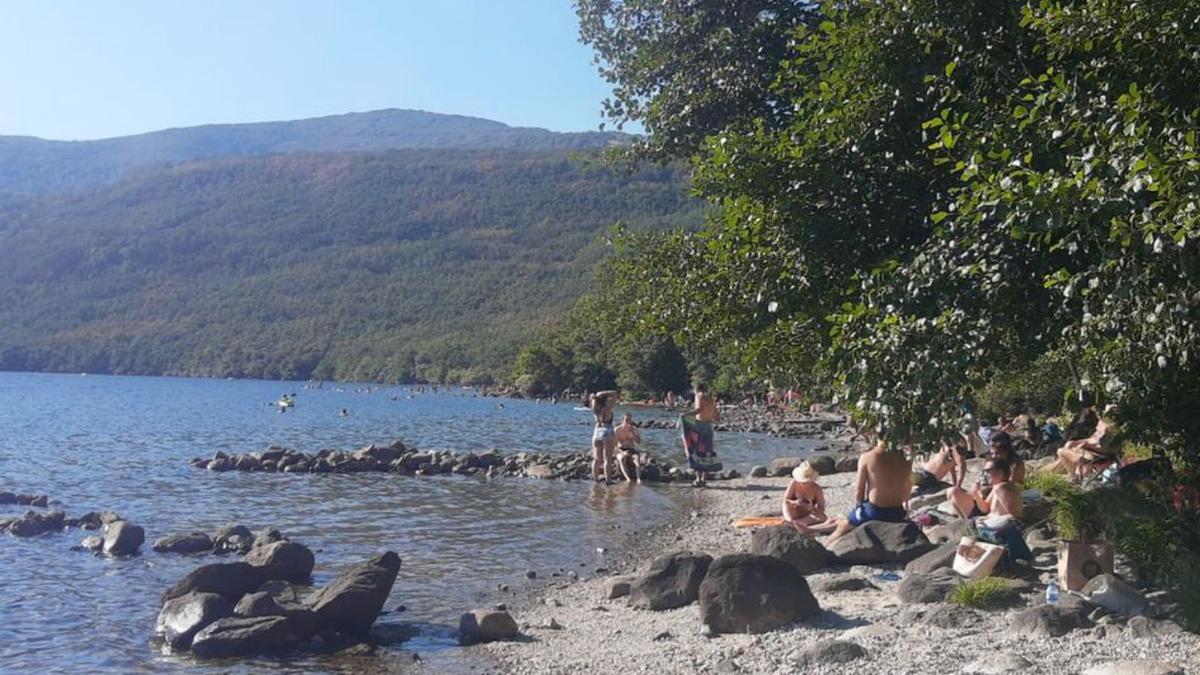 La temperatura del Lago de Sanabria, cinco grados por encima de lo habitual