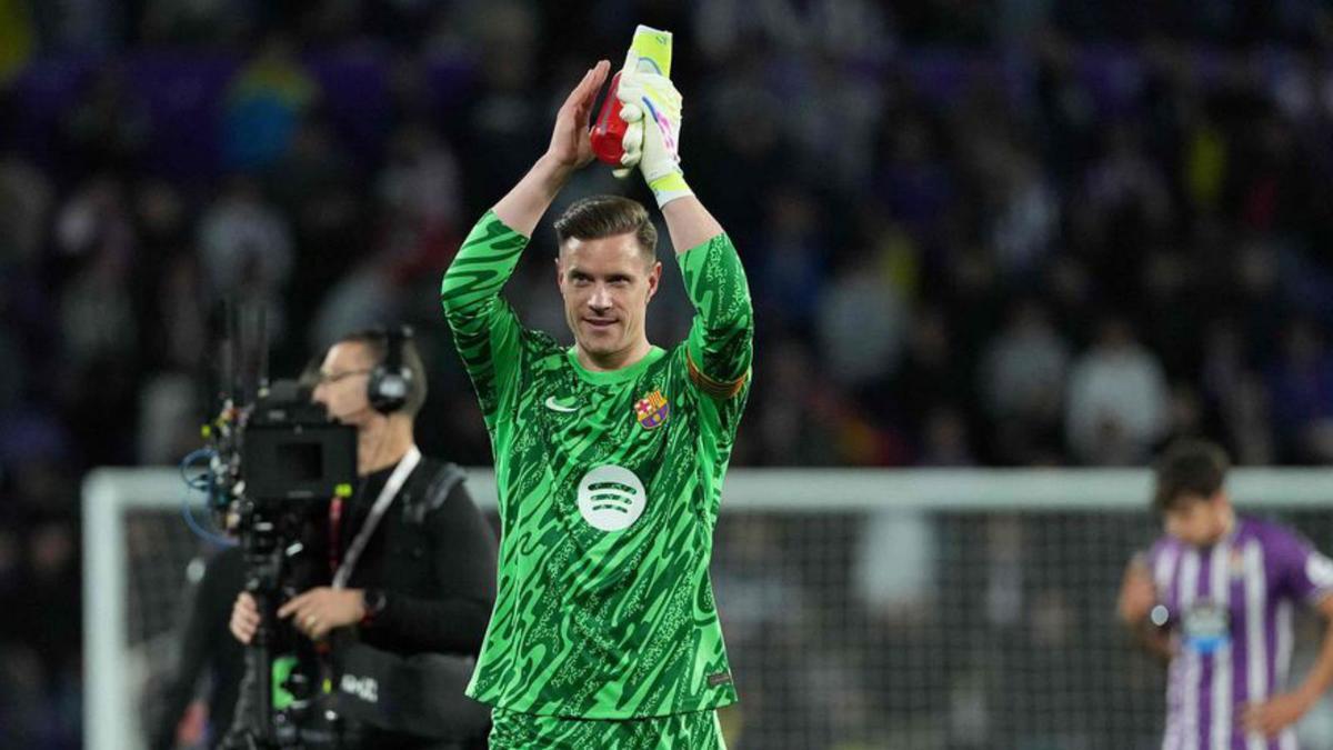 Ter Stegen després del partit agraint el suport. | CÈSAR MANSO / AFP Ter Stegen després del partit agraint el suport. | CÈSAR MANSO / AFP
