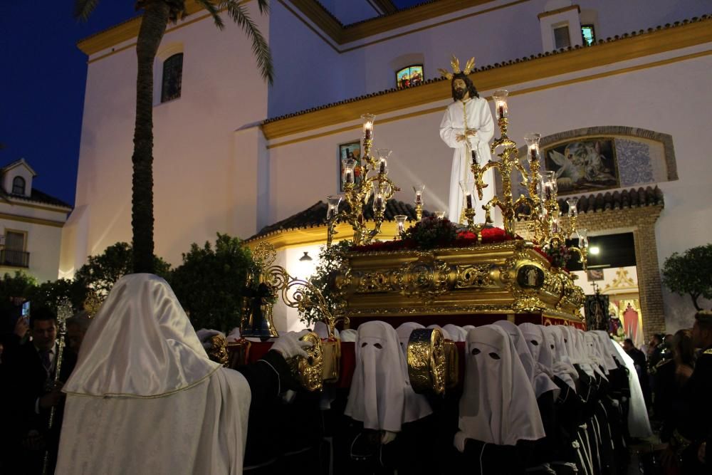 Salida de la cofradía de Santa Marta, el Martes Santo en Marbella.