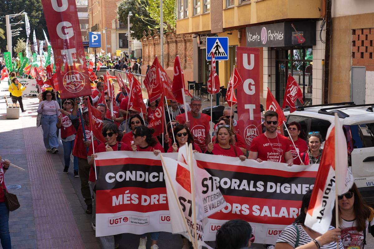 Galería: Las mejores imágenes de la protesta educativa en Castelló - El ...