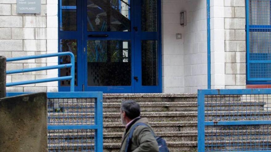 La entrada del centro donde secuestraron a la menor.