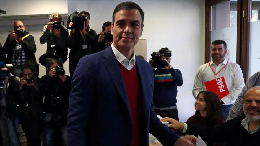 Pedro Sánchez, votant aquest diumenge