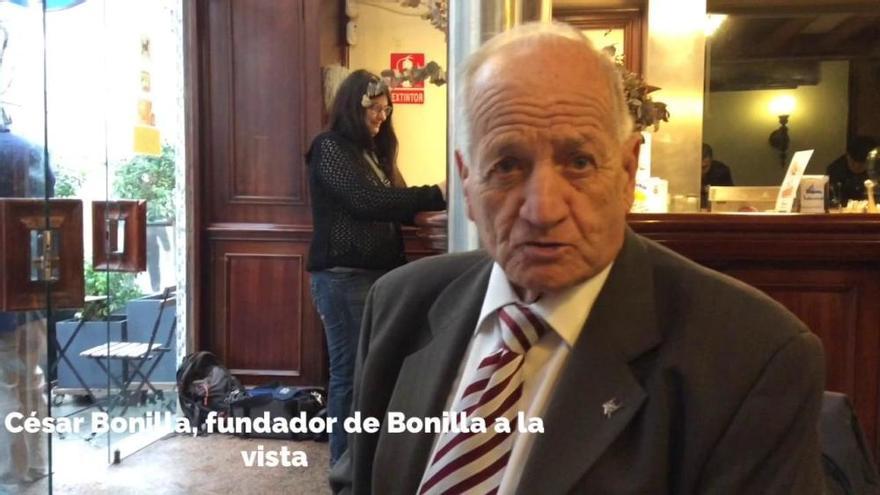 Bonilla celebra su 60 aniversario con sus clientes de toda la vida, en la calle Galera