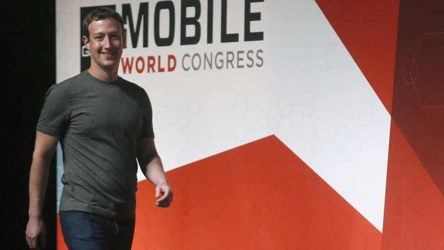 Zuckerberg, ídolo de masas en Barcelona