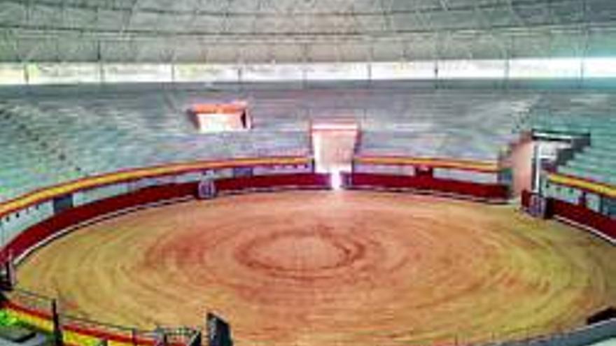 El club taurino de Navalmoral pide que la plaza de toros sea de gestión privada