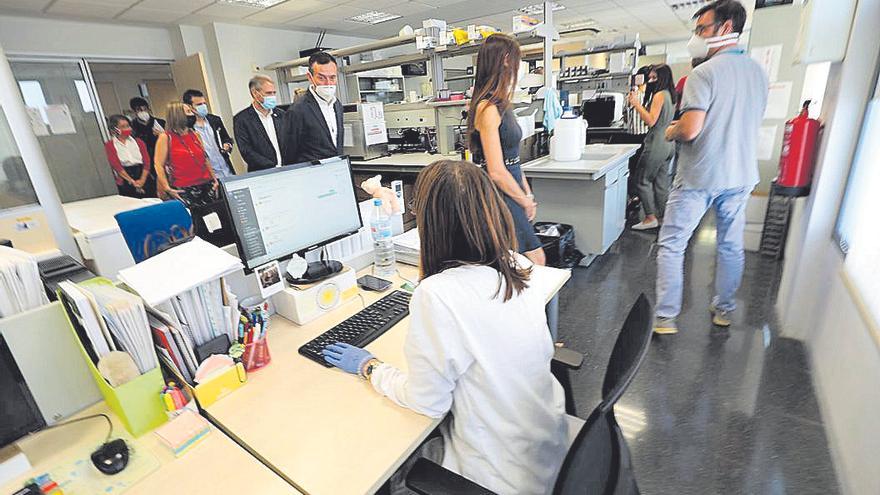 Visita a la «fábrica de la innovación económica» de Elche.