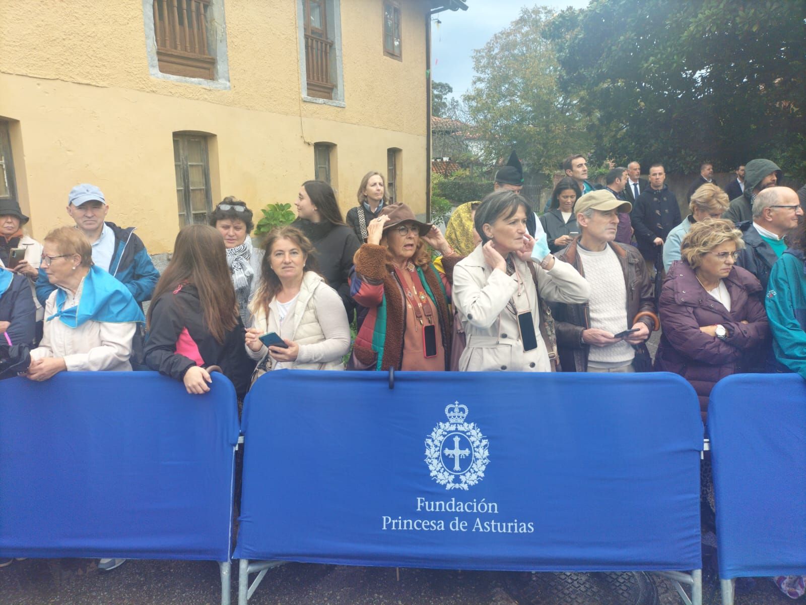 EN IMÁGENES: La Familia Real visita Cadavedo para hacer entrega del premio al Pueblo Ejemplar