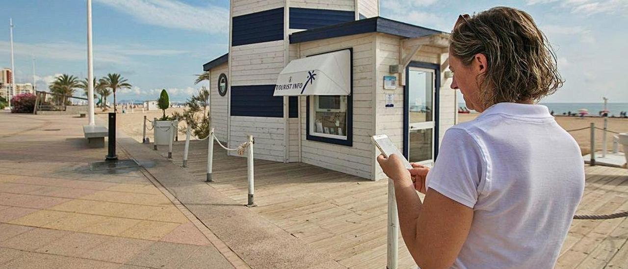 Simbiosis tecnológica en la playa de Gandia