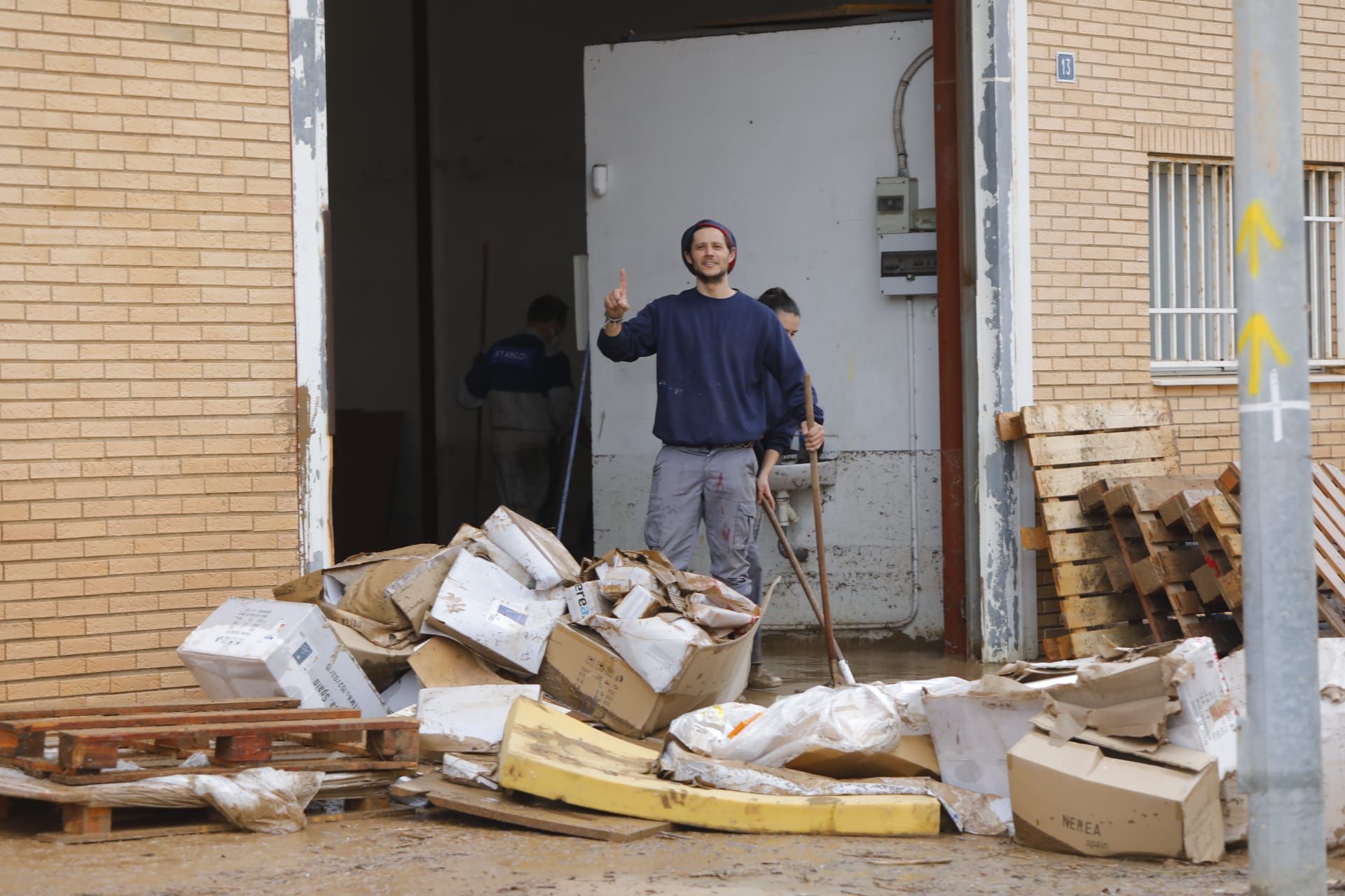 Daños en el polígono Vereda Sud de Beniparell