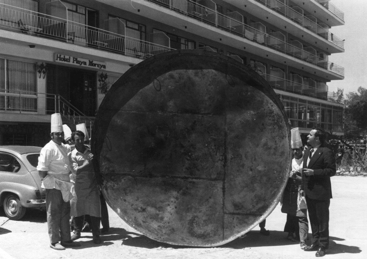 Sartén gigante que se usó para la tortilla