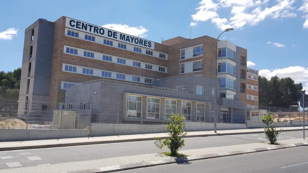 Obras de un centro de mayores en Madrid.