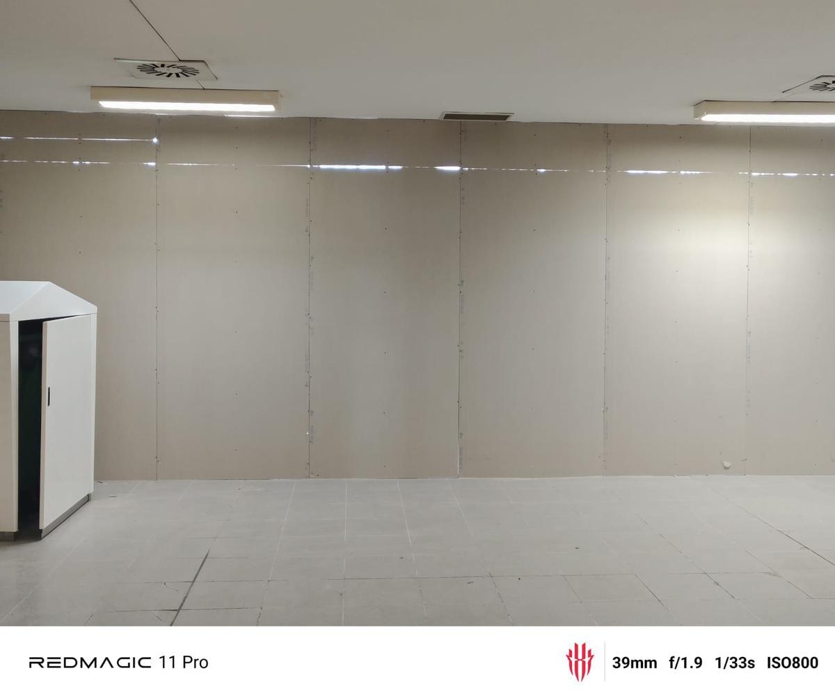 Otra de las paredes que dan a la intemperie.