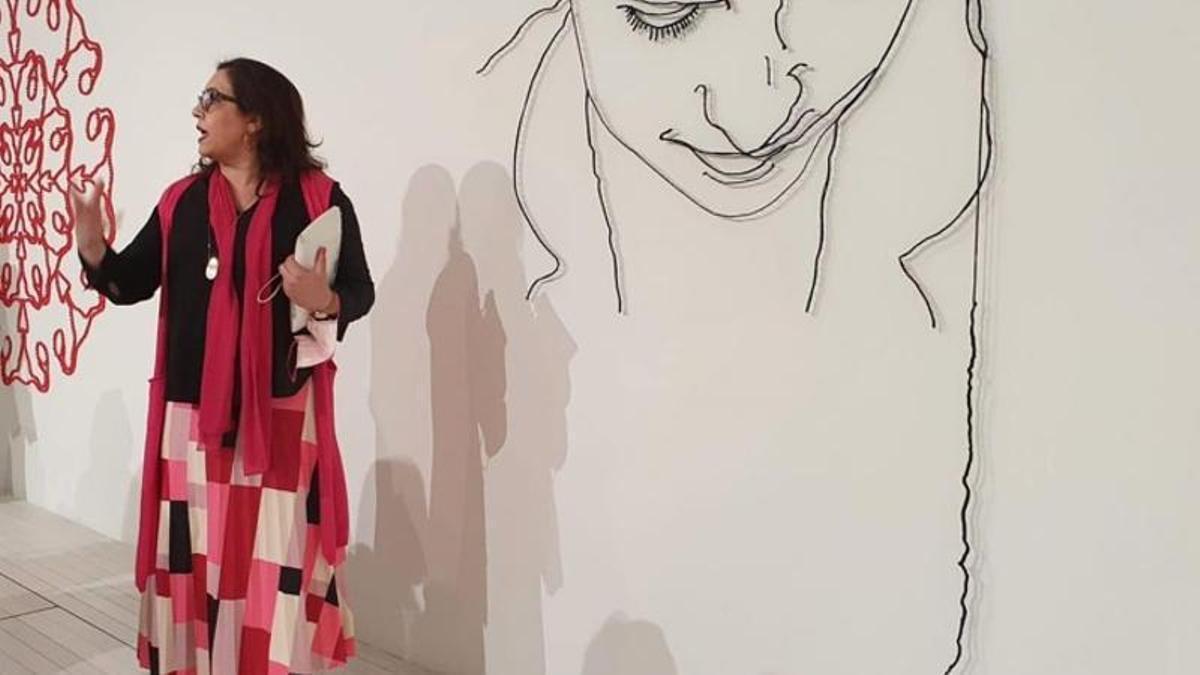 Celeste Garrido durante una de sus exposiciones
