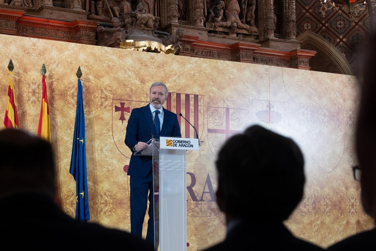 El presidente en funciones del Gobierno de Aragón, Jorge Azcón, este martes en el acto de Aragón en Teruel.