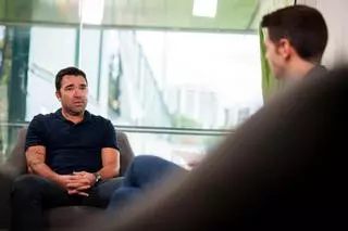 Deco no se moja con Xavi: 'Ha hecho algo importante para el club'