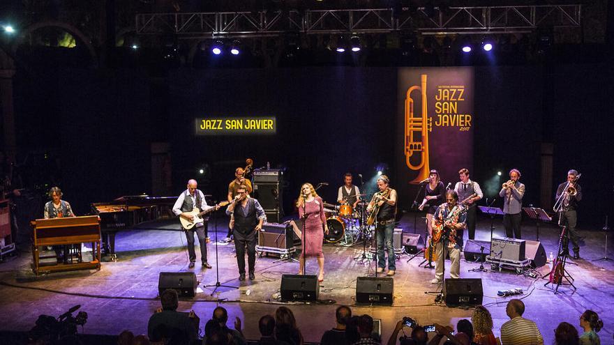 Travellin´ Brothers durante su actuación del sábado en el Festival de Jazz de San Javier.