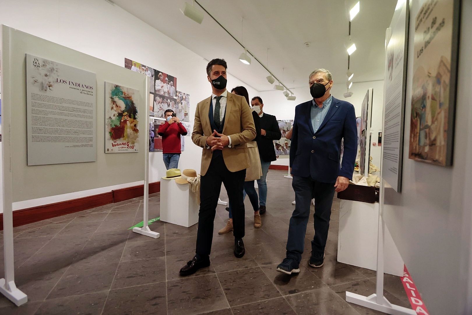 Inauguración exposición de los 50 años de la comparsa Los Joroperos