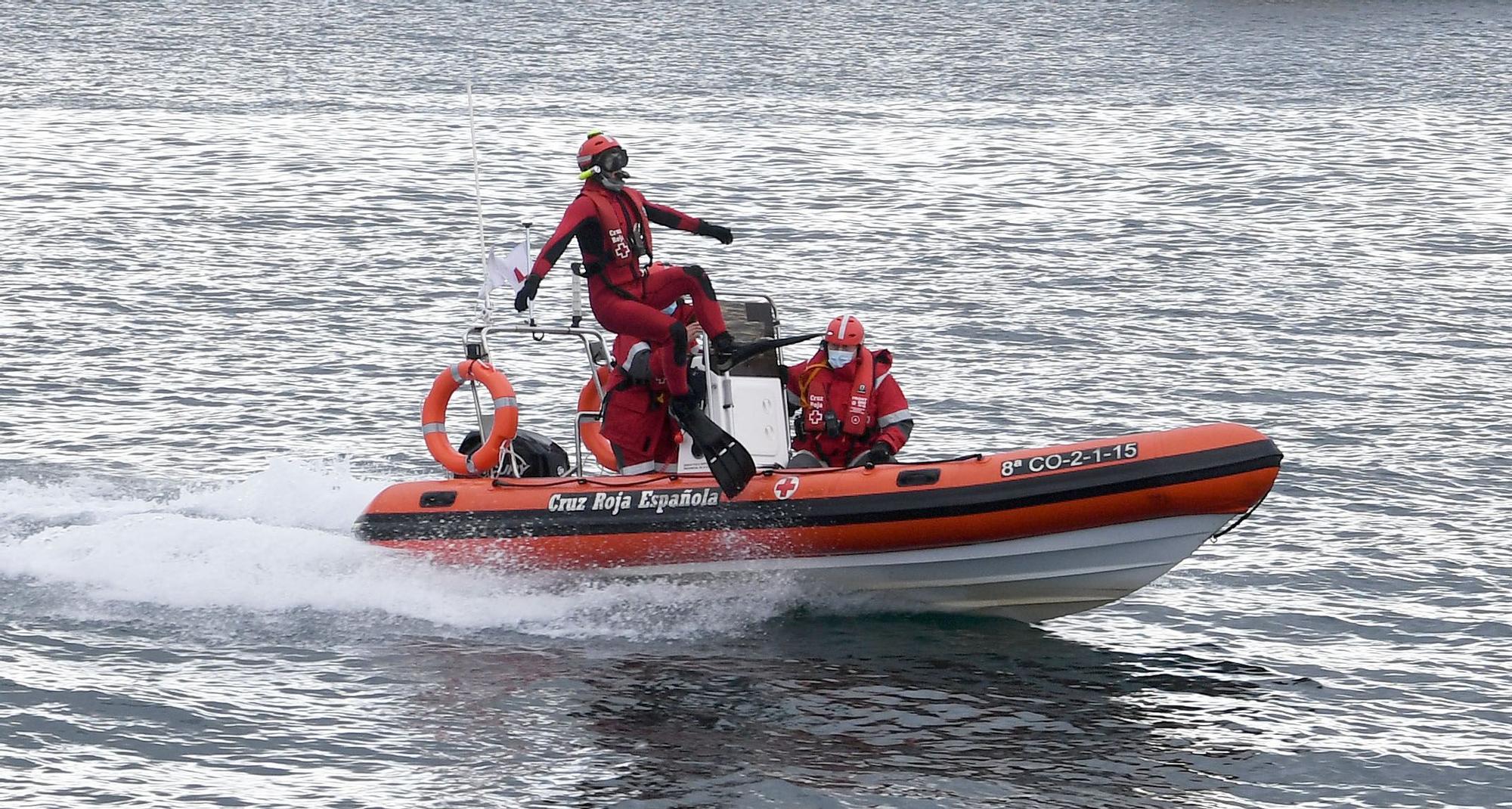 Salvamento Marítimo celebra su 50 aniversario con un simulacro de rescate