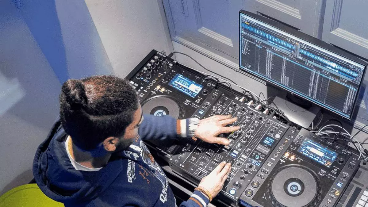 Extremadura amplía la oferta de FP e implanta un ciclo de Video DJ y Sonido