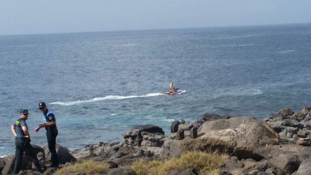 Dispositivo de búsqueda del pescador desaparecido en Lanzarote