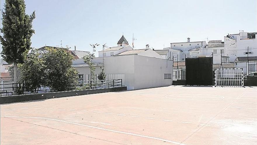 Dos colegios contarán en breve con pistas cubiertas