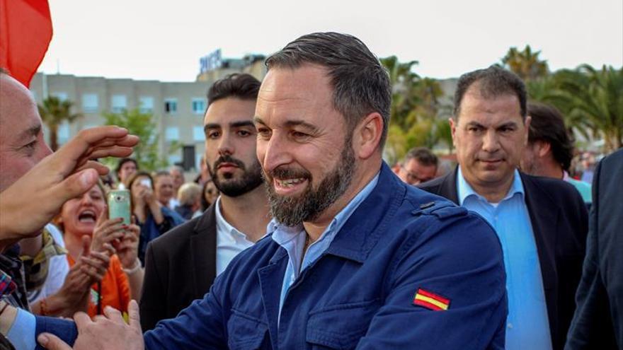 Abascal junta a 2.000 personas en Mérida