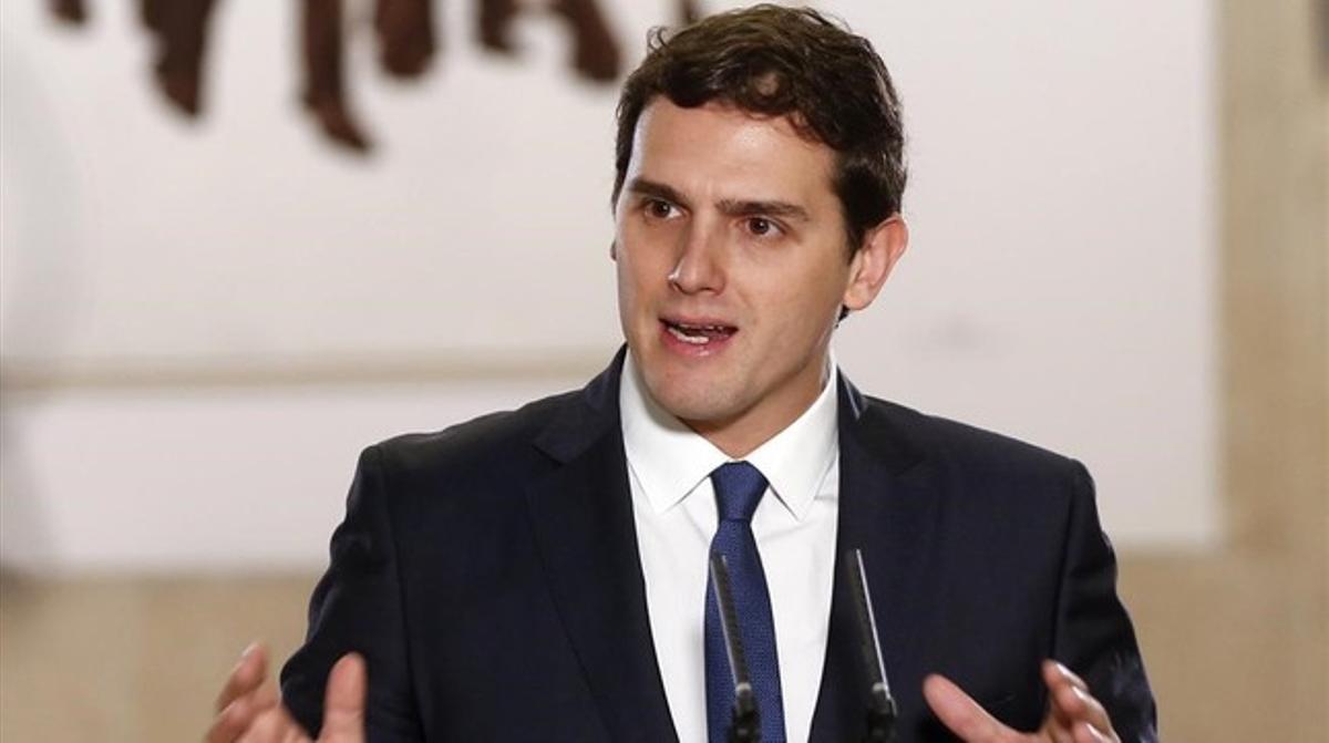 mdedios32917645 ciudadanos party leader albert rivera speaks durin160226165158