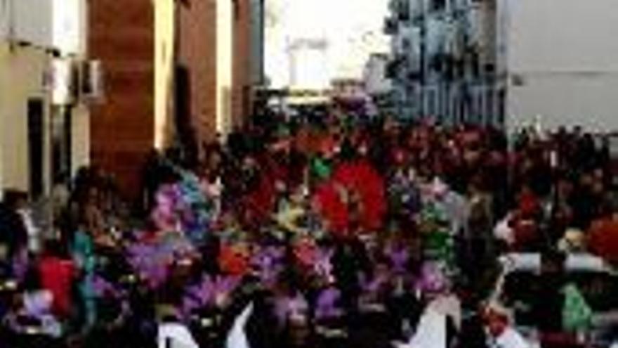 Fantasía, calidad y alegría en el desfile de Mérida