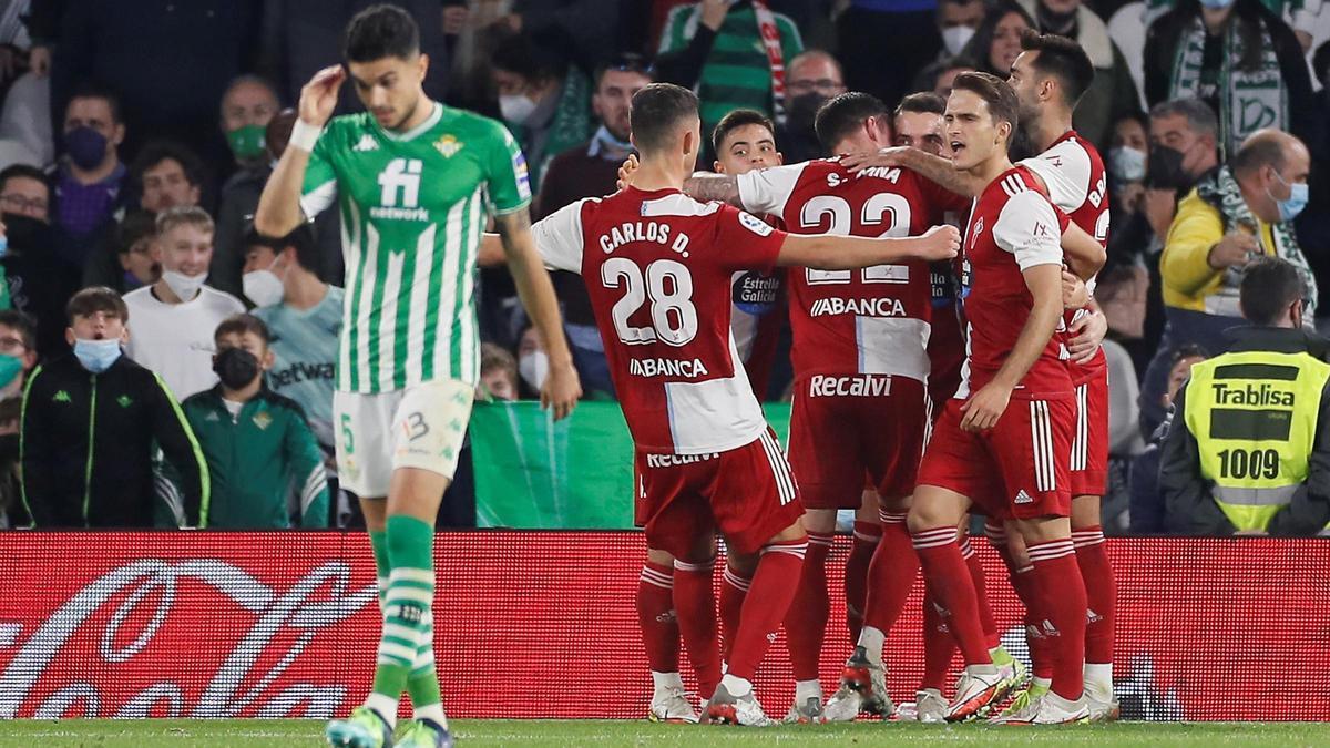 Iago Aspas marca la diferencia ante un espeso Betis.