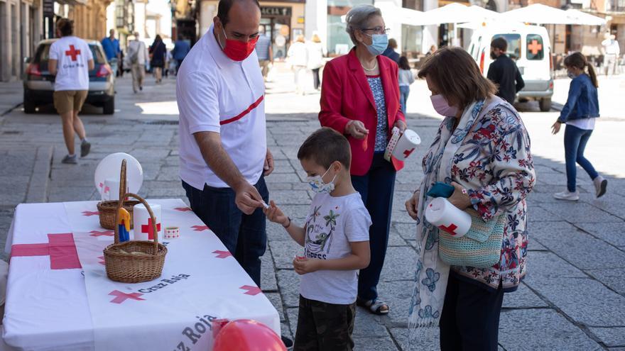 Cruz Roja de Zamora celebra el Día de la Banderita