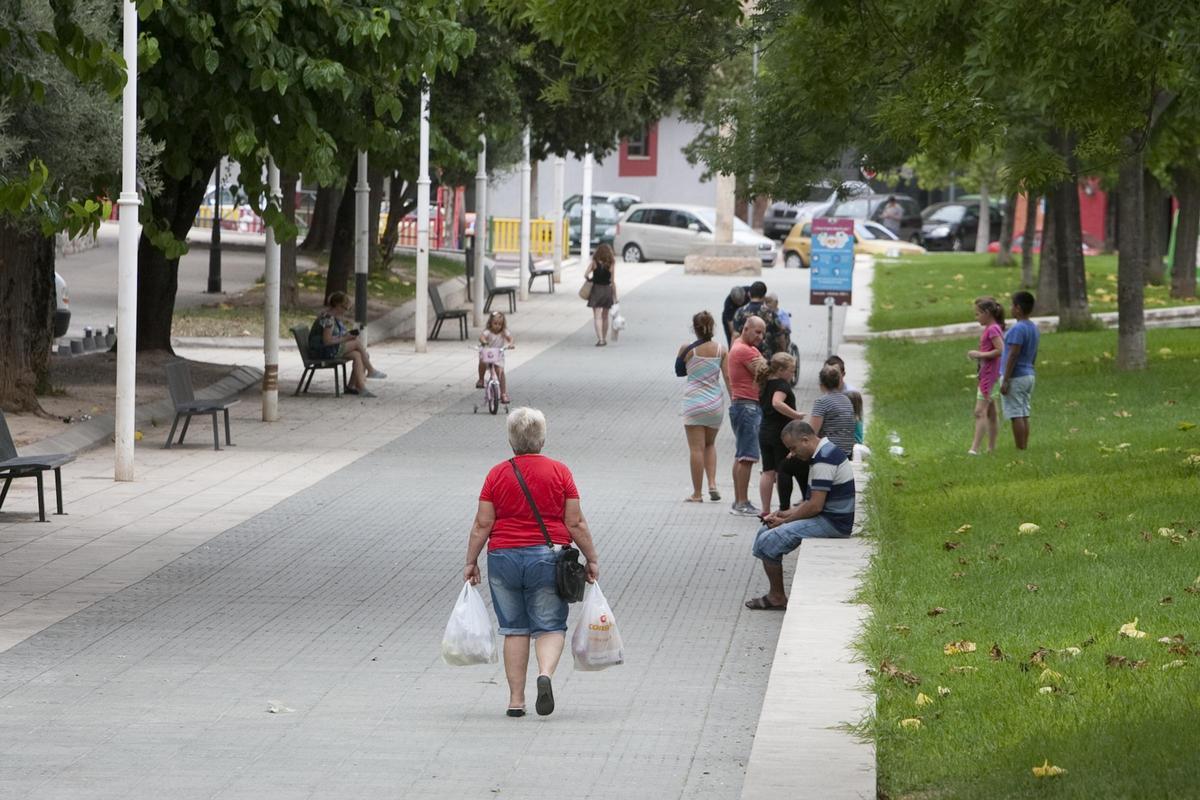 Avenida de la Ribera, en el barrio del Carme de Xàtiva, en una imagen de archivo.