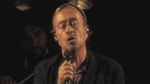 ’Caruso’, cantada per Lucio Dalla en un concert de Verona el 2008.