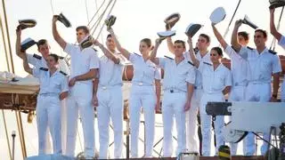 El Juan Sebastián de Elcano se deja ver en Tenerife: así puedes visitarlo por dentro