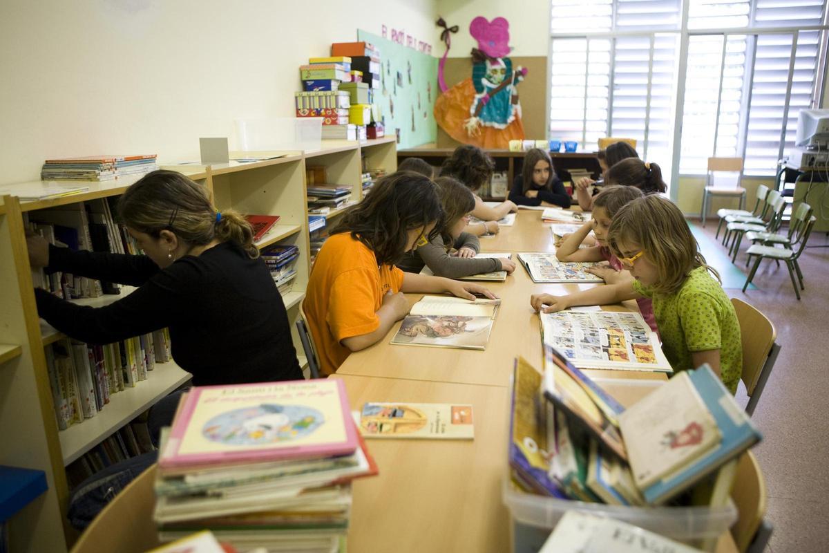 Ambiente en una biblioteca escolar en Barcelona.