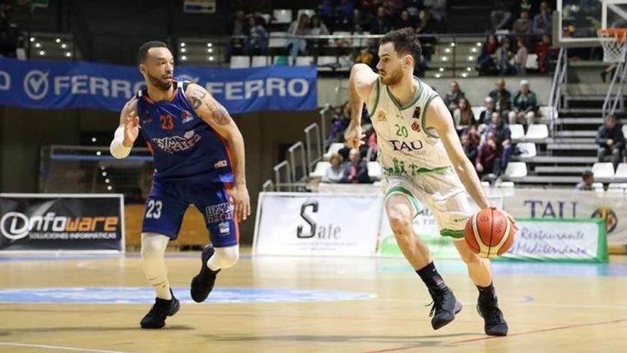 Paso adelante del TAU ante el Leyma Coruña