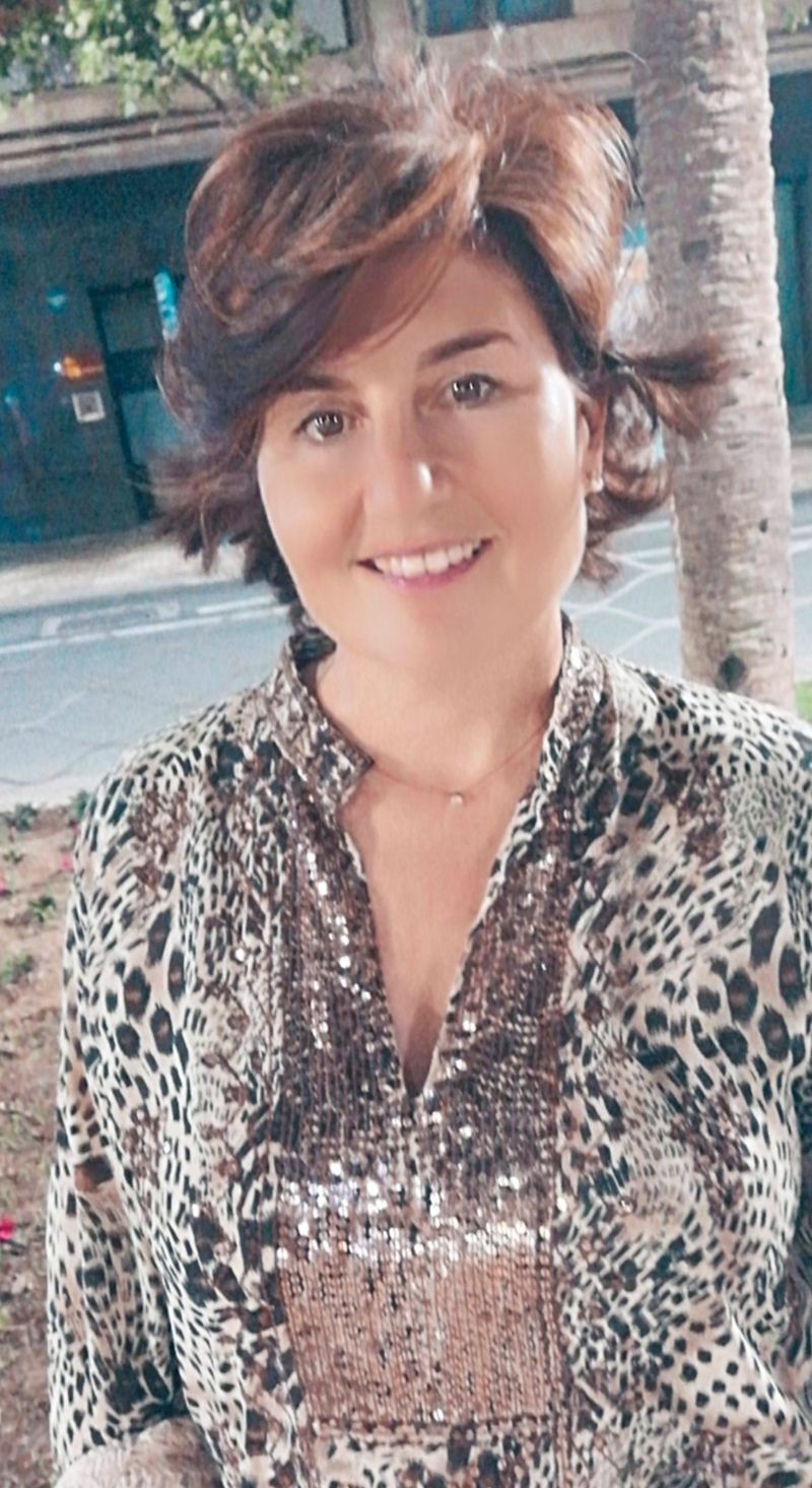 María Jesús Rubio, guía turístico y creadora de Travelling Alicante.