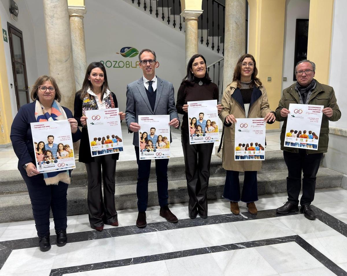 Presentación del congreso Educando en Valores, en el ayuntamiento de Pozoblanco.