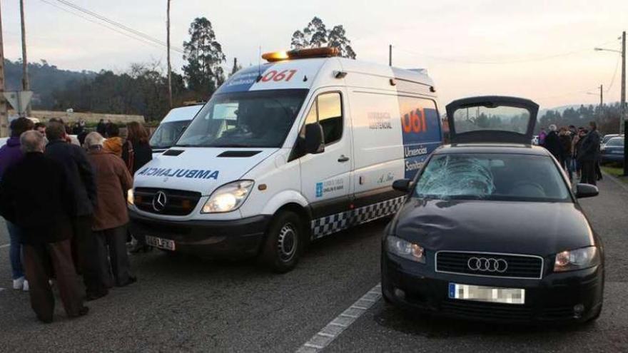 Una septuagenaria fallece atropellada por un coche tras salir de un entierro en Tomiño