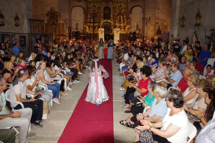 Desfile solidario en Fuentesaúco